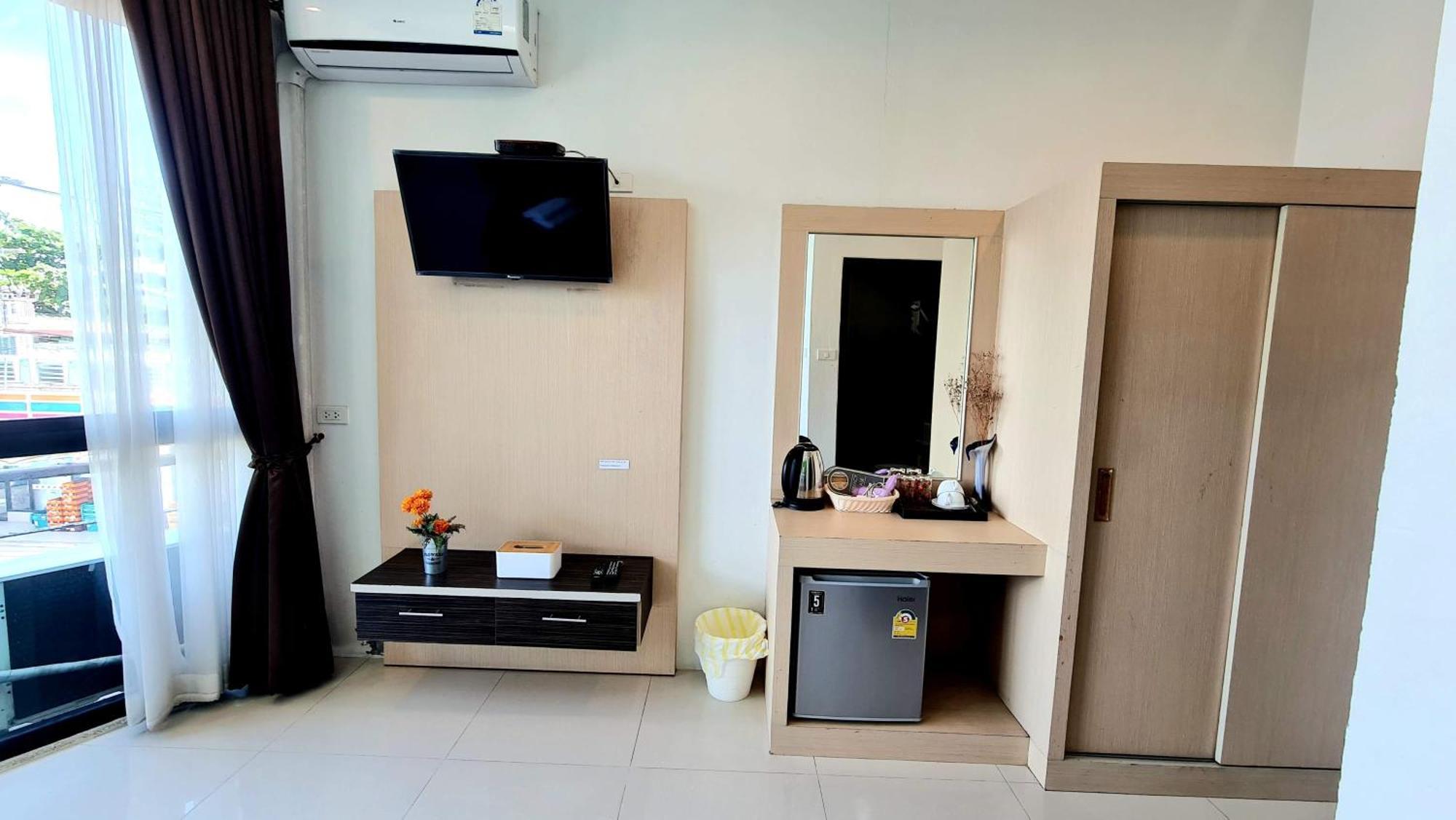 Samed Port View Aparthotel Koh Samet Bagian luar foto